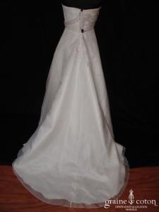 Courman - Robe taille empire drapée en organza de soie ivoire