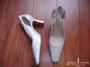 Doriani - Escarpins (chaussures) en cuir ivoire
