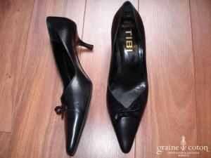 Tibi - Escarpins (chaussures) en cuir noir