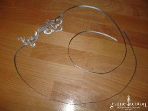 Au fil perlé - Headband en satin gris et galon argenté