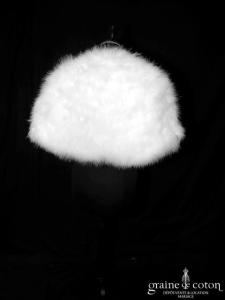 Étole / cape en duvet de cygne blanc (E11 plumes fourrure)
