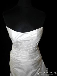 Aurèle Créations - Robe sirène en soie sauvage drapée ivoire (tulle)
