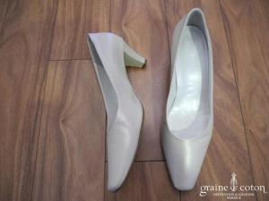 Hogl - Escarpins (chaussures) en cuir ivoire