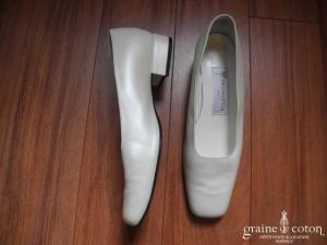 Pronuptia - Escarpins (chaussures) en cuir ivoire nacré