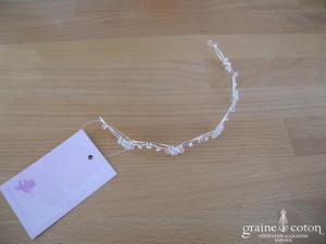 Bianco Evento - Diadème fin / headband en fil argenté et fleurs en perles transparentes (D29)