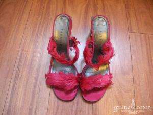 Parallèle - Mules (chaussures) en plumes fuchsia