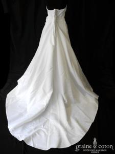 Miss Kelly - Robe en satin drapé blanc (laçage)