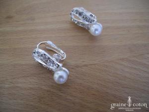 Parure (collier et boucles d'oreilles clips) en perles et strass