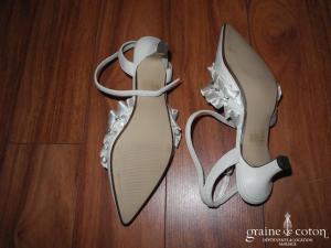 Pronuptia - Escarpins (chaussures) en satin ivoire