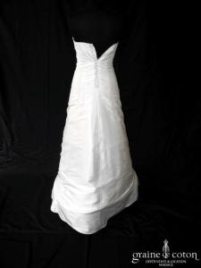 Création - Robe une pièce en soie sauvage ivoire (dos boutonné bustier)