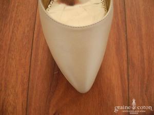 Georgia Rose - Escarpins (chaussures) en cuir ivoire nacré