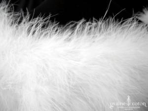 Bianco Evento - Boléro / étole / cape en plume duvet de marabout blanc (E184 fourrure cygne)