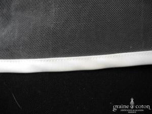 Pronovias - Voile long de 3 mètres en tulle ivoire bordé d'un biais de satin