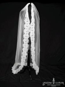 Bianco Evento - Voile long de 2 mètres soft tulle ivoire bordé de fine dentelle espagnole (S178 sans rabat)