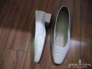 Cymbeline - Escarpins (chaussures) en cuir ivoire