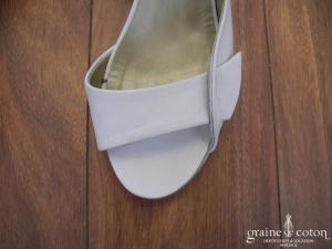 Minelli - Escarpins (chaussures) ouverts en cuir blanc