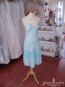 Morgan - Robe de soirée mi-longue en soie bleue (non stocké en boutique, essayage sur demande)
