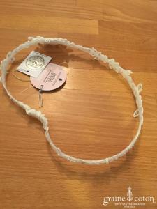 Bianco Evento - Headband bandeau fleur en dentelle et cristaux Swarovski (127)