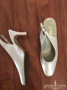 Julia - Escarpins (chaussures) en cuir ivoire bouts carrés