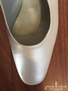 Julia - Escarpins (chaussures) en cuir ivoire bouts carrés
