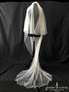 Bianco Evento - Voile double long de 220 cm en soft tulle ivoire surjeté (S165 avec rabat)