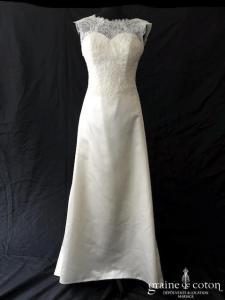 Jarice Style - Robe fourreau en satin et dentelle ivoire clair (sirène droite bretelles coeur dos-nu)