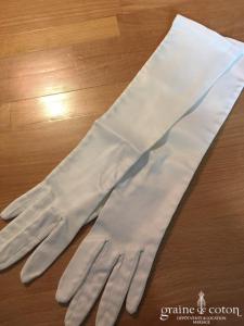 Les gants Christian Dior - Gants mi longs en soie ivoire