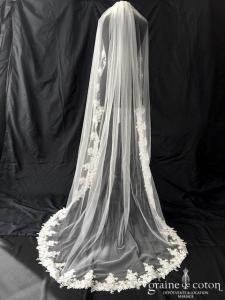Bianco Evento - Voile simple long de 220 cm en soft tulle ivoire bordé d'une dentelle guipure (S202 sans rabat)