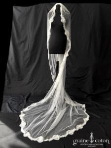Bianco Evento - Voile simple long de 250 cm en soft tulle ivoire bordé d'une fine dentelle (S218 sans rabat)