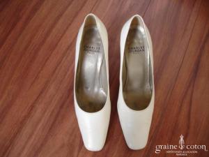 Charles Jourdan - Escarpins (chaussures) ivoires