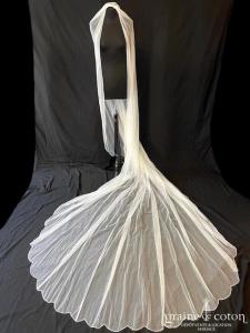 Pronovias - Voile long de 3,5 mètres en tulle souple bordé de perles transparentes (sans rabat)