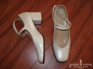 Suzanne Ermann - Escarpins (chaussures) ivoires
