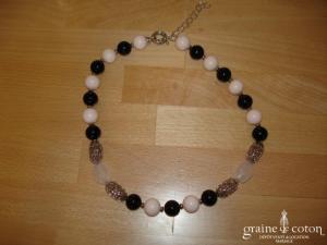 Loews - Collier de grosses perles  de Majorque rose et noir