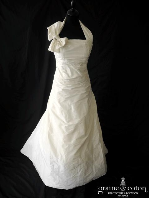 Les mariées de Provence - Cadière (taffetas drapé bretelles tour de cou noeud laçage)