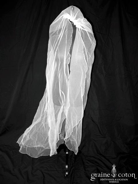 Pronovias - Voile long de 2 mètres en tulle ivoire bordé de fines perles transparentes