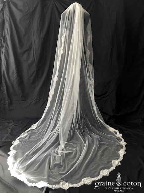 Bianco Evento - Voile simple long de 250 cm en soft tulle ivoire bordé d'une fine dentelle (S218 sans rabat)