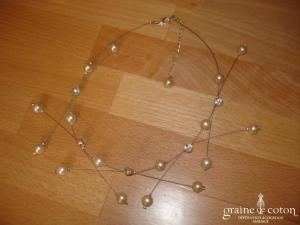 Crinoligne - Collier de perles ivoires