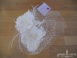 Bianco Evento - Bibi / coiffe / voilette fleurs en tissu sisal et strass